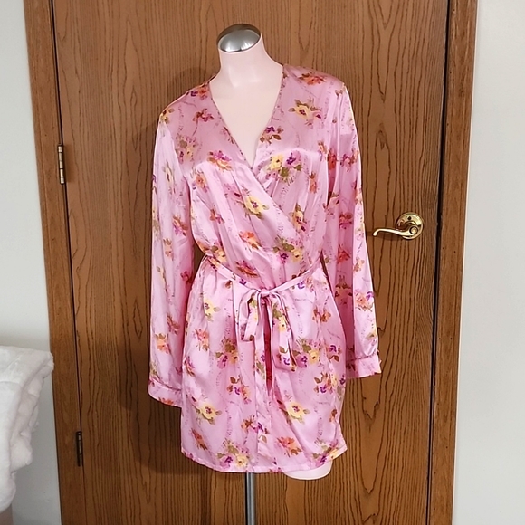 LoveShackFancy - Picture 1 of 4